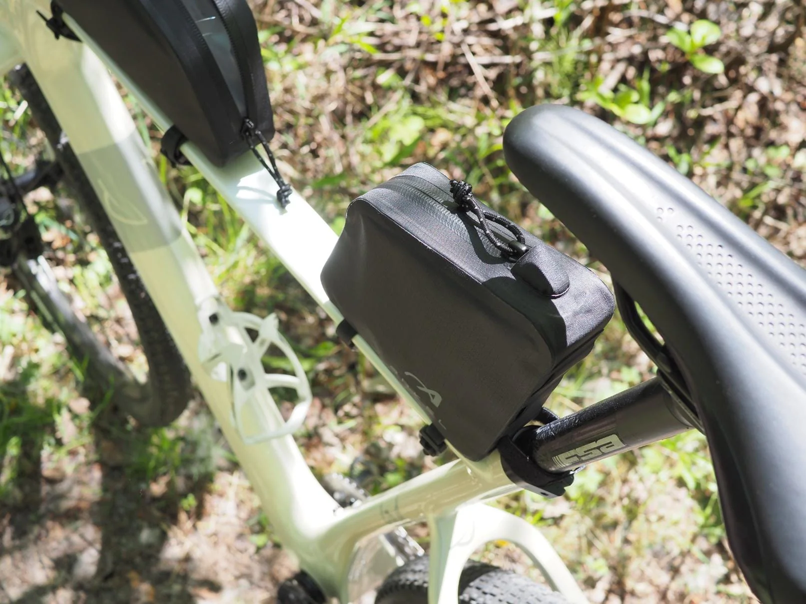 XP Waterproof Top Tube Bag - Rear - Image 5