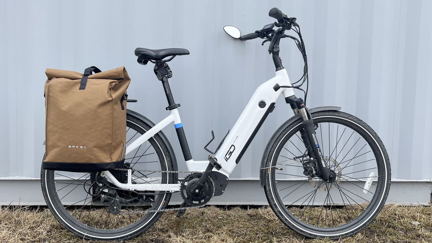 Signature V- Waterproof Urban Pannier - Image 7